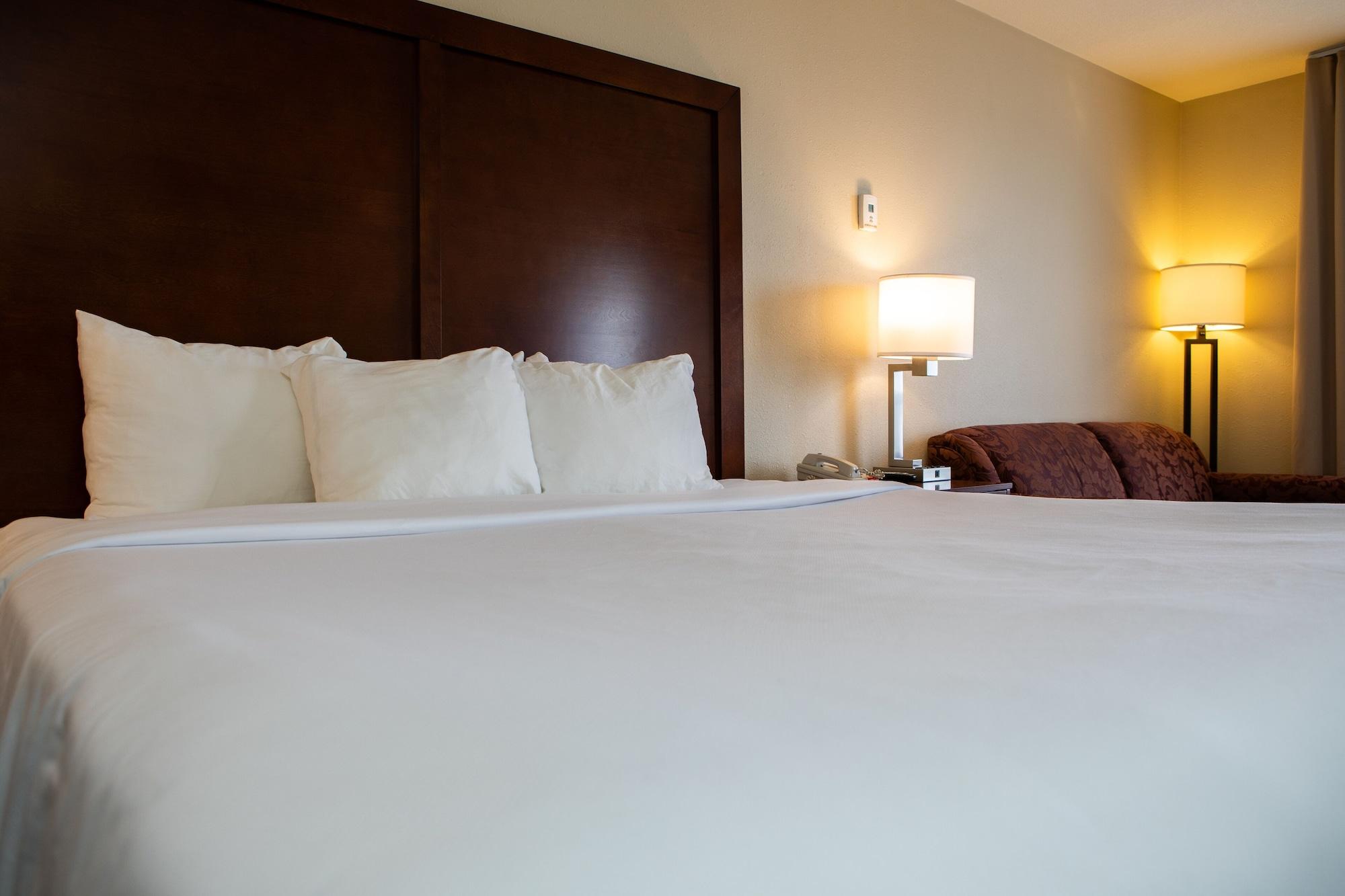 Comfort Inn Летбридж Екстериор снимка