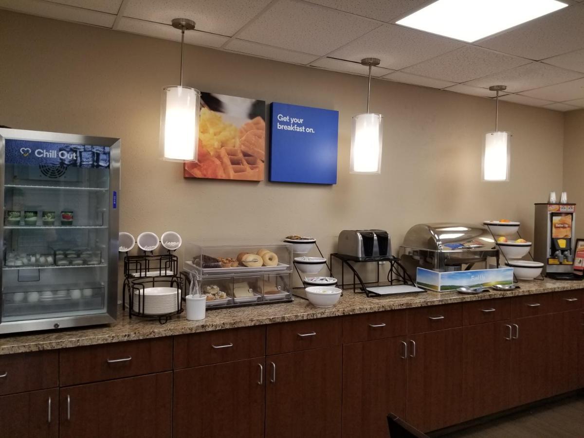 Comfort Inn Летбридж Екстериор снимка